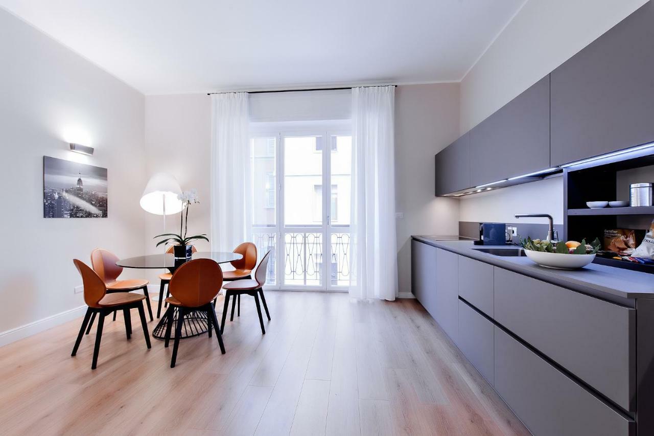 Milano Manzoni Clc Apartments Exteriör bild